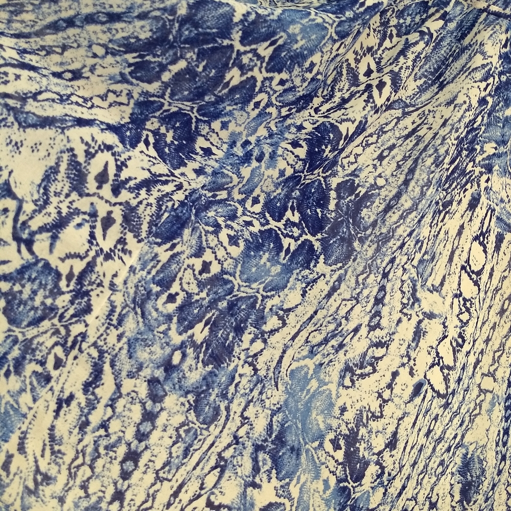 Ark & Co. Intricately Draped Polyester Dress, Blue/White Abstract Print, Size M - Picture 10 of 16